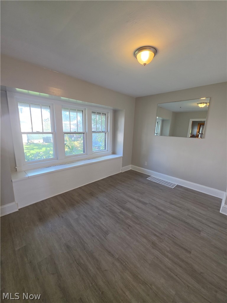 753 Clay Drive Akron OH 44311
