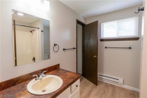 5922 Albert Avenue North Ridgeville OH 44039