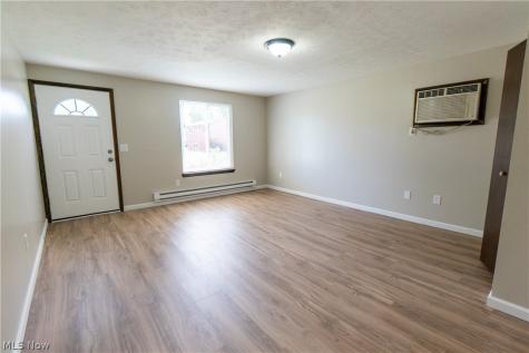 5922 Albert Avenue North Ridgeville OH 44039