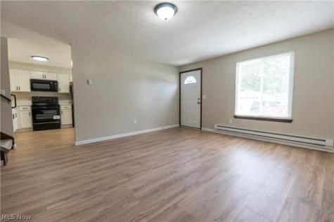 5922 Albert Avenue North Ridgeville OH 44039