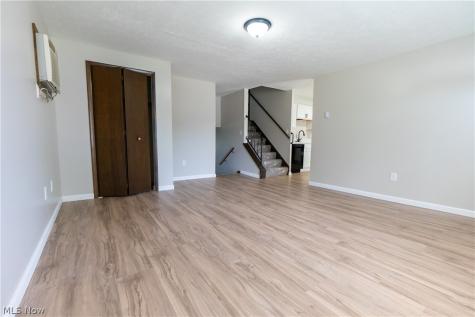 5922 Albert Avenue North Ridgeville OH 44039