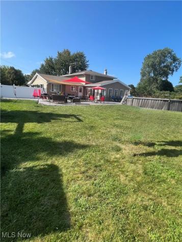 4171 Linden Circle North Olmsted OH 44070