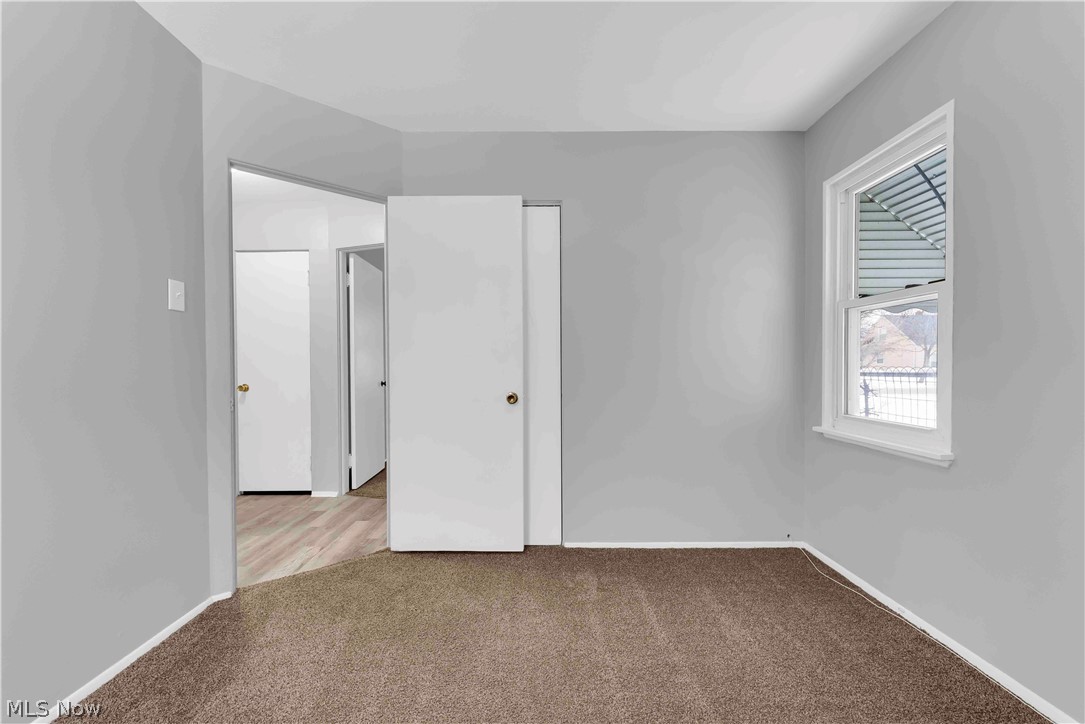 26450 Drakefield Avenue Euclid OH 44132