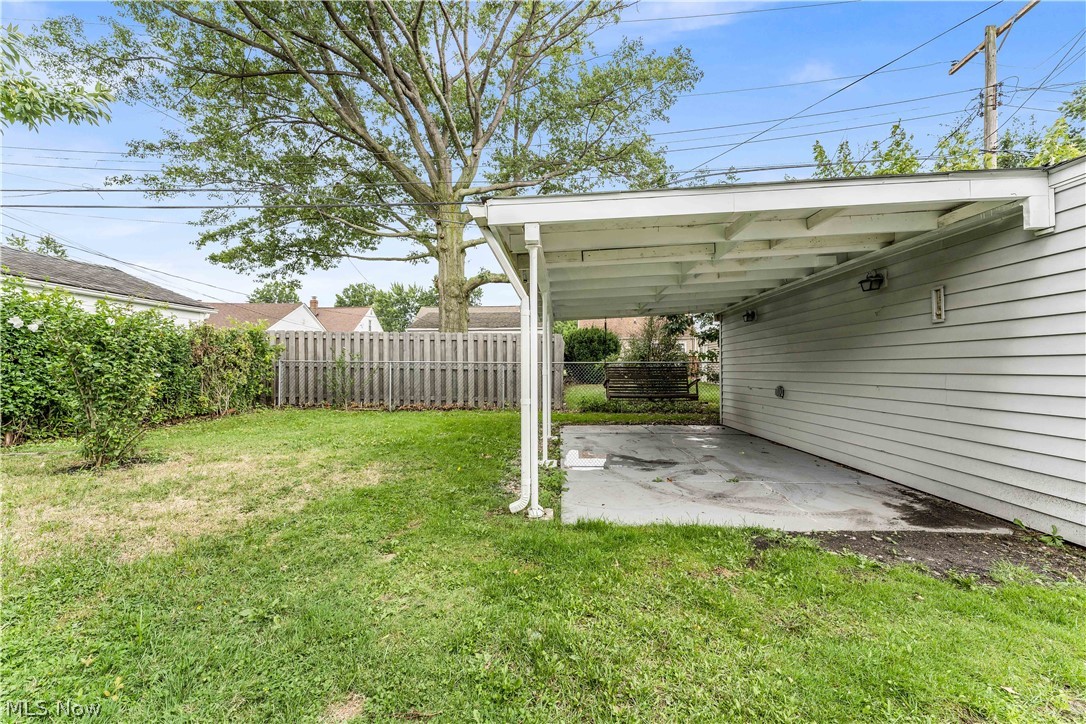 26450 Drakefield Avenue Euclid OH 44132