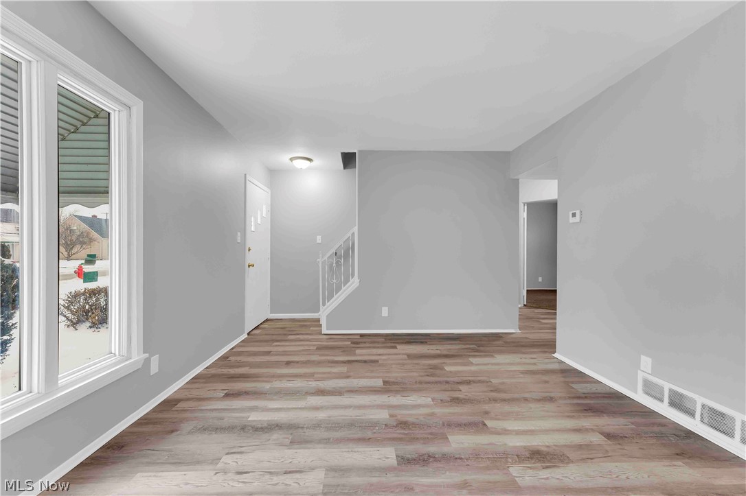 26450 Drakefield Avenue Euclid OH 44132