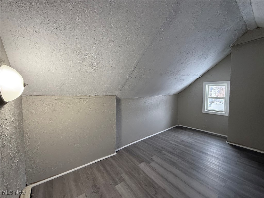 7508 Neville Avenue Cleveland OH 44102