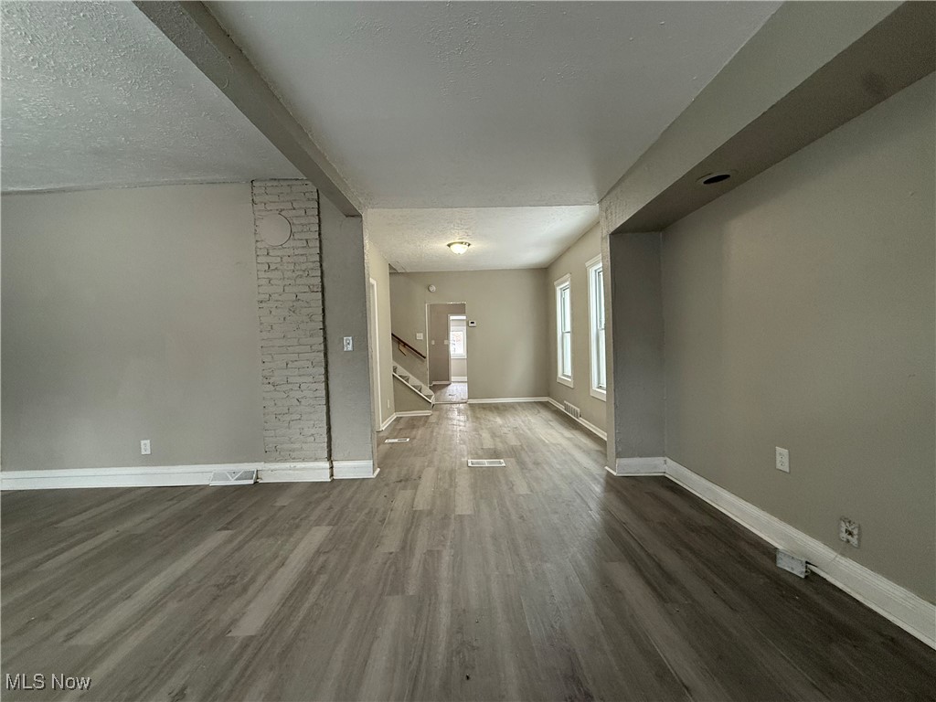 7508 Neville Avenue Cleveland OH 44102