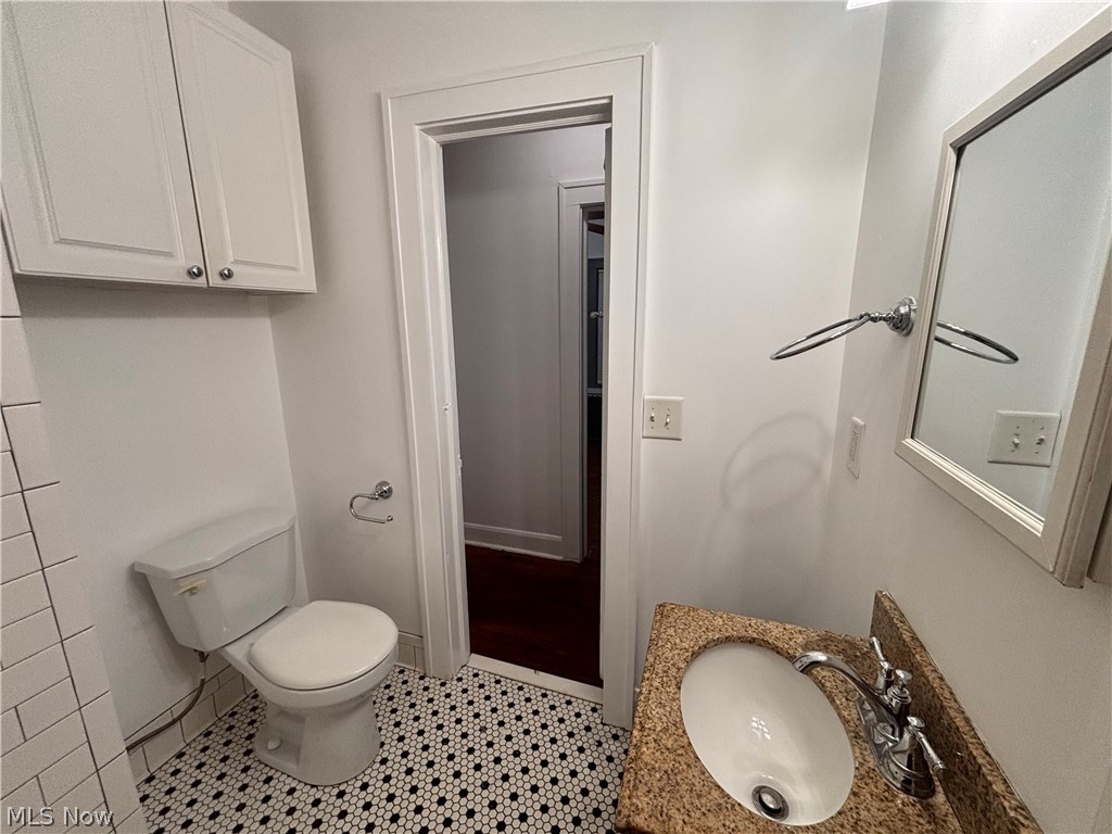 1340 W 65th Street Cleveland OH 44102