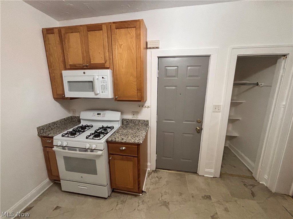 1340 W 65th Street Cleveland OH 44102