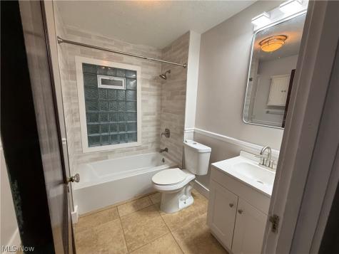 10806 Clifton Boulevard Cleveland OH 44102