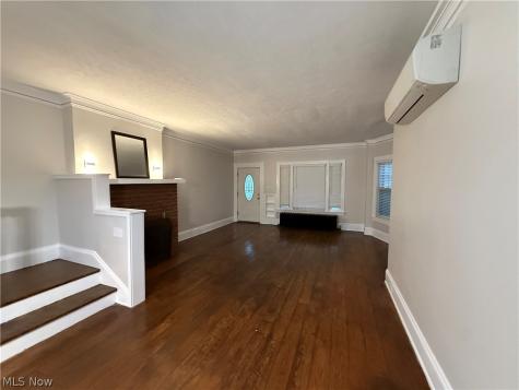 10806 Clifton Boulevard Cleveland OH 44102