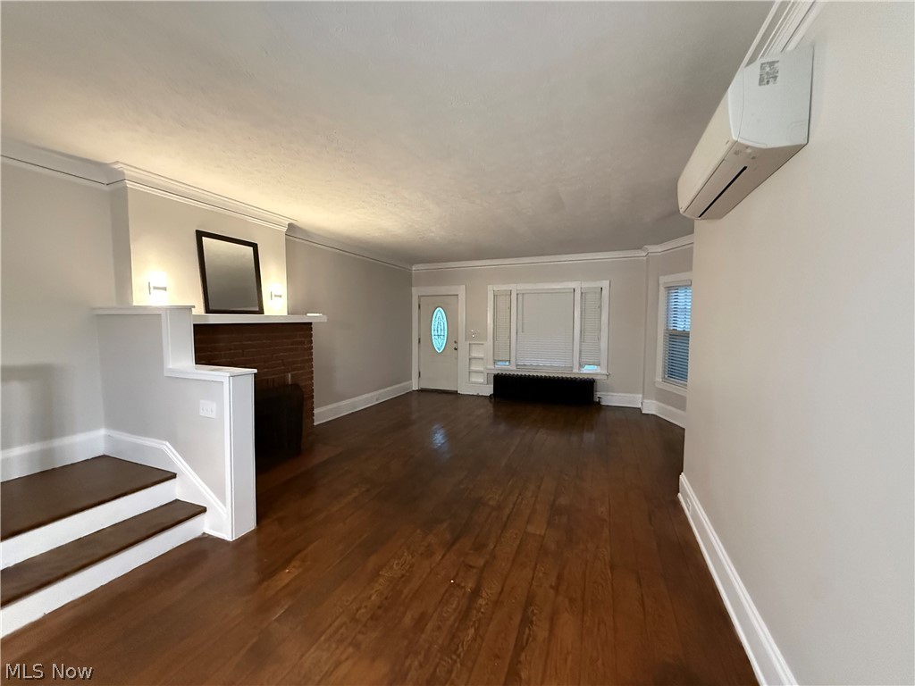 10806 Clifton Boulevard Cleveland OH 44102