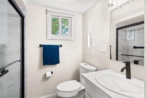 1673 Southbend Circle Rocky River OH 44116