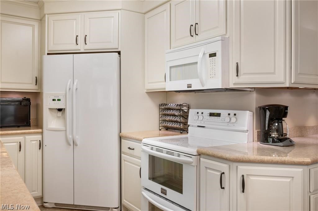 685 Sunnyside Vermilion OH 44089