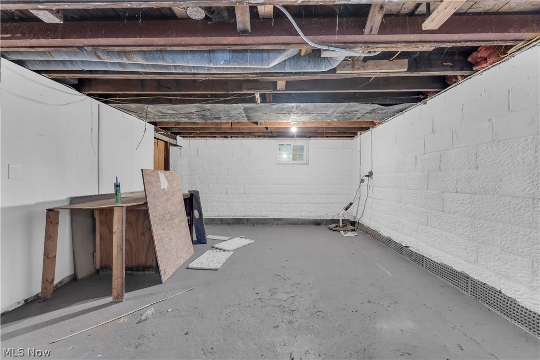 485 E Archwood Avenue Akron OH 44301