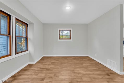 485 E Archwood Avenue Akron OH 44301
