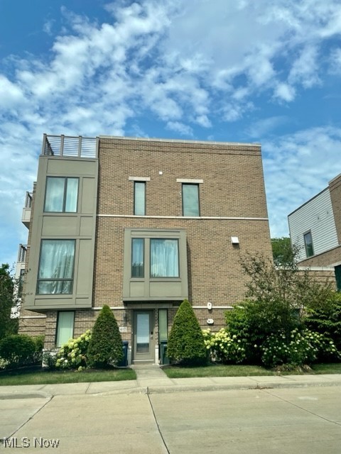 1412 Copper Trace Cleveland Heights OH 44118