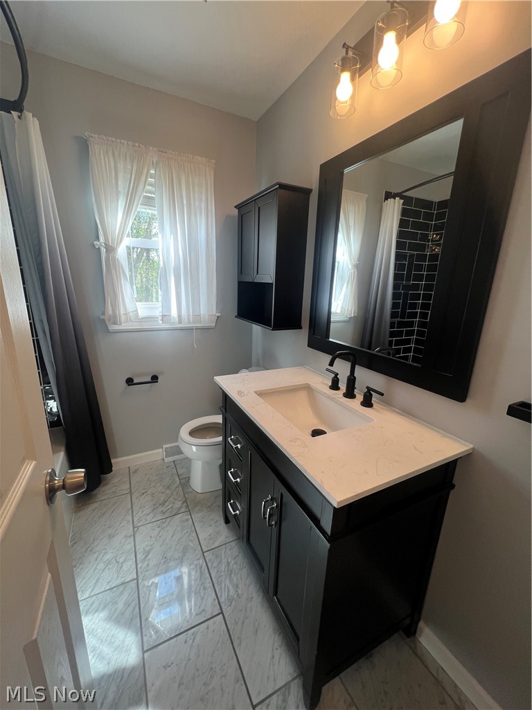 1945 Chatam Street Cuyahoga Falls OH 44221