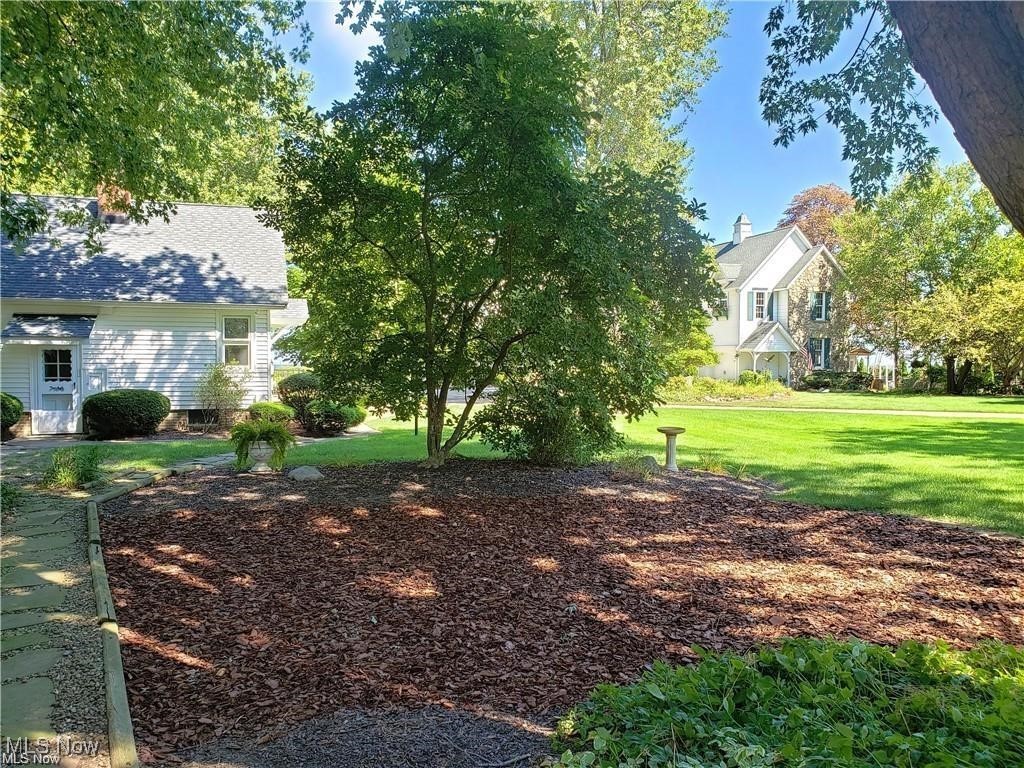 32530 Lake Road Avon Lake OH 44012