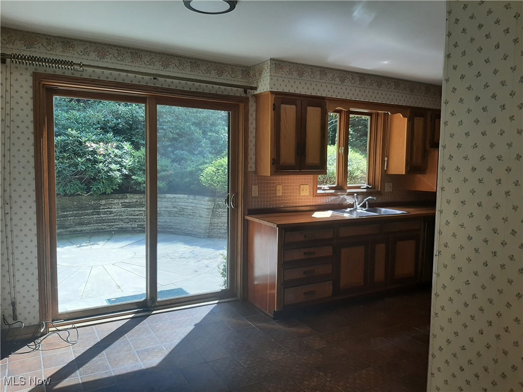 10613 Sherman Road Chardon OH 44024