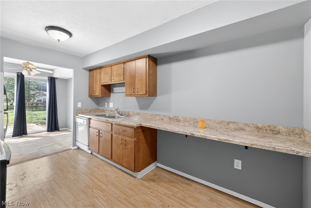 9582 Fernwood Drive Olmsted Falls OH 44138