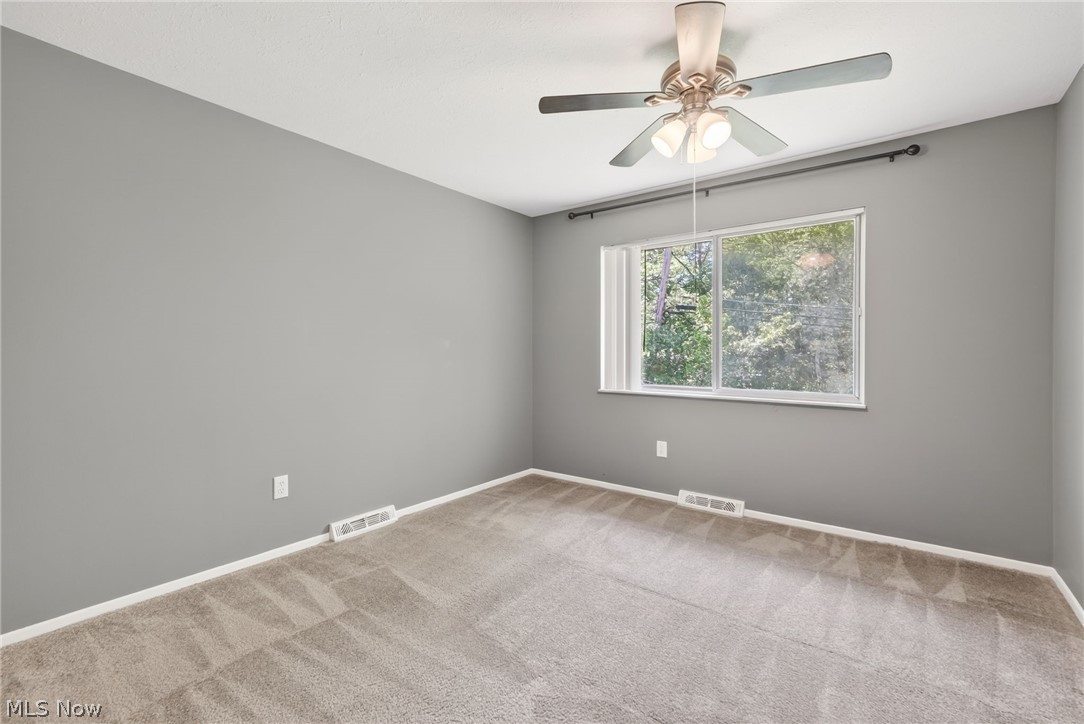 9582 Fernwood Drive Olmsted Falls OH 44138