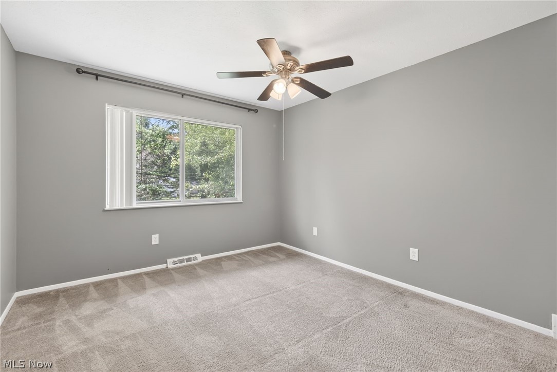 9582 Fernwood Drive Olmsted Falls OH 44138