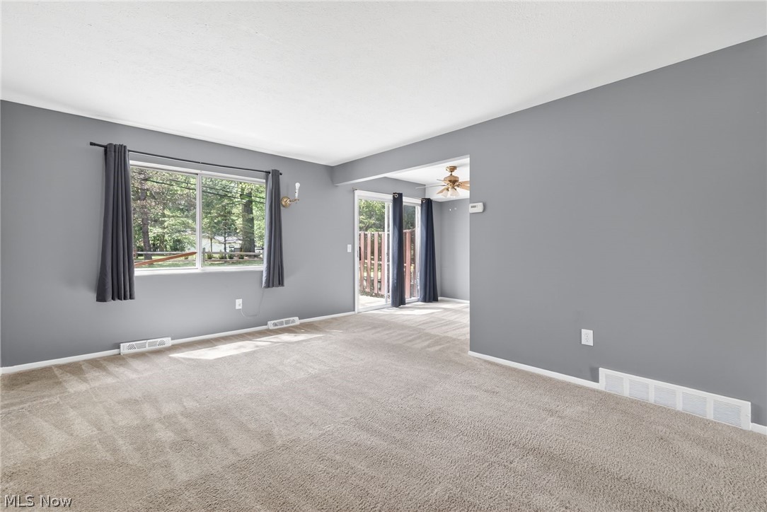 9582 Fernwood Drive Olmsted Falls OH 44138