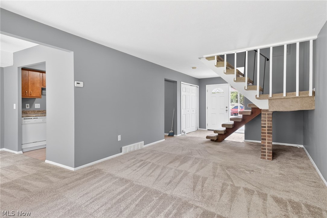 9582 Fernwood Drive Olmsted Falls OH 44138