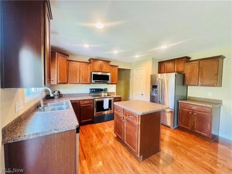 4112 Keswick Drive Brunswick OH 44212