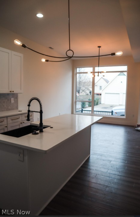 2476 Thurman Avenue Cleveland OH 44113
