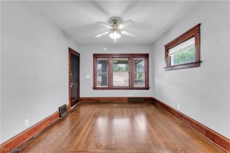 1468 Felton Road South Euclid OH 44121