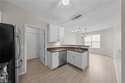2547 Wyndgate Court Westlake OH 44145