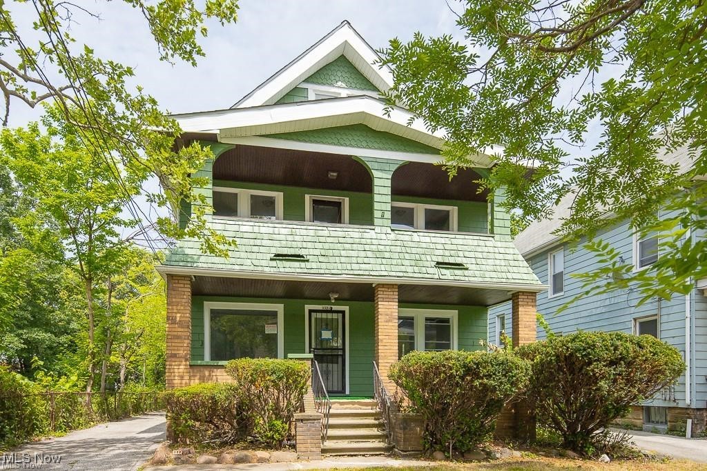15517 Kipling Avenue Cleveland OH 44110