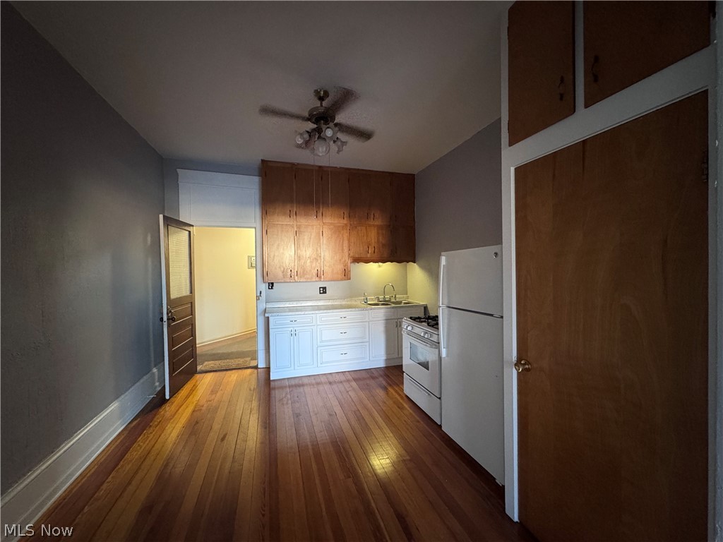 153 S Main Street Columbiana OH 44408