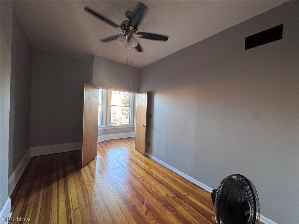 153 S Main Street Columbiana OH 44408