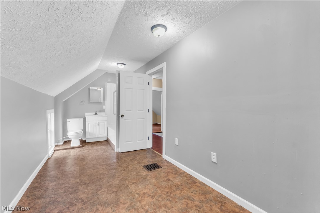 4105 Muriel Avenue Cleveland OH 44109
