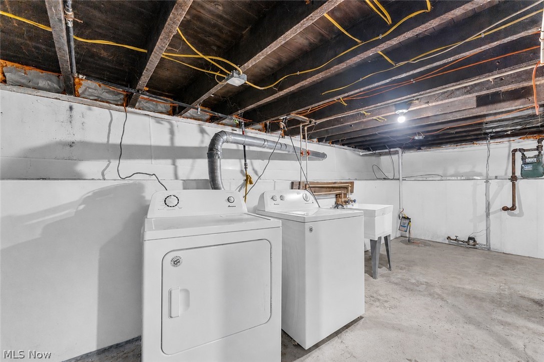 4105 Muriel Avenue Cleveland OH 44109