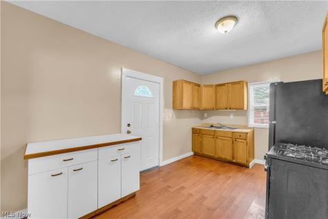 4105 Muriel Avenue Cleveland OH 44109