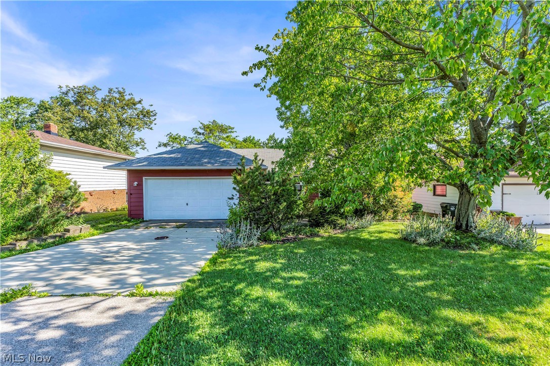 3460 Hetzel Drive Parma OH 44134