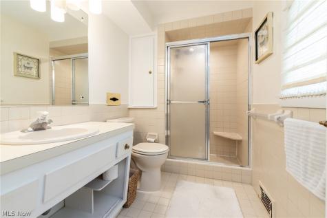 25150 Cardington Drive Beachwood OH 44122