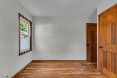 14404 Rockside Road Maple Heights OH 44137