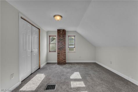 14404 Rockside Road Maple Heights OH 44137