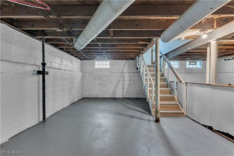 14404 Rockside Road Maple Heights OH 44137