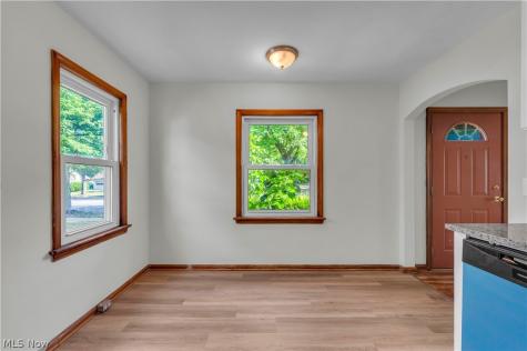 14404 Rockside Road Maple Heights OH 44137