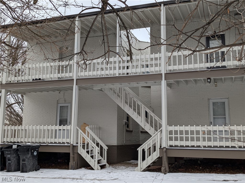1467 W 84th Cleveland OH 44102