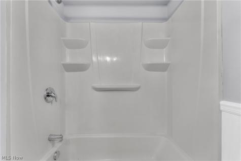 6156 Ridge Road Parma OH 44129