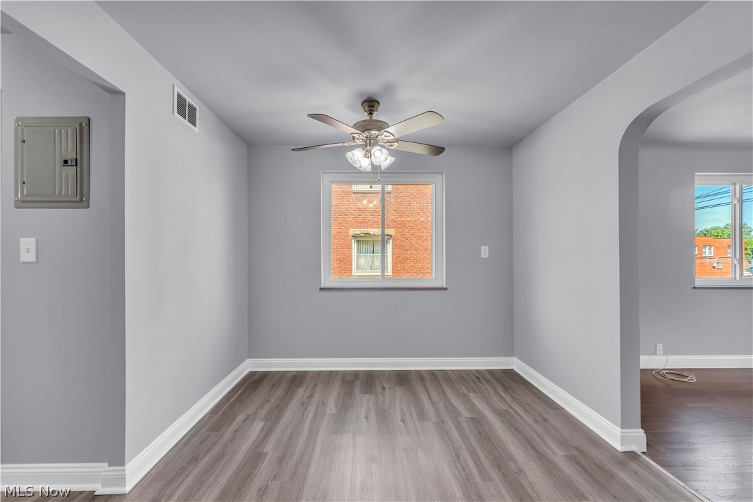 6156 Ridge Road Parma OH 44129