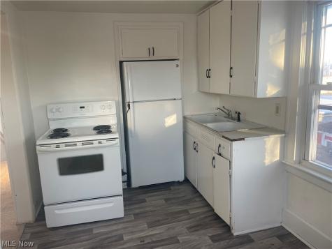 958 E Wilbeth Road Akron OH 44306