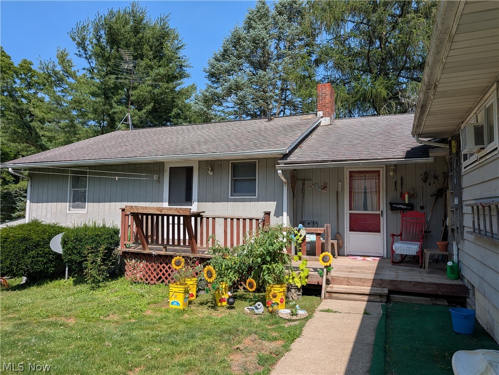 13992 E Center Street Burton OH 44021